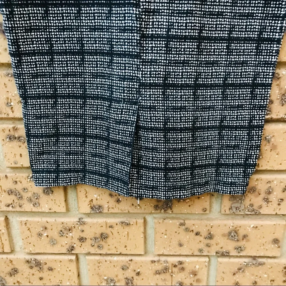 TEMT Size Small Black White Tulip Skirt Casual Work - Picture 6 of 7